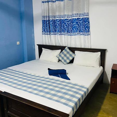 Sea Beach Resort 니곰보 외부 사진